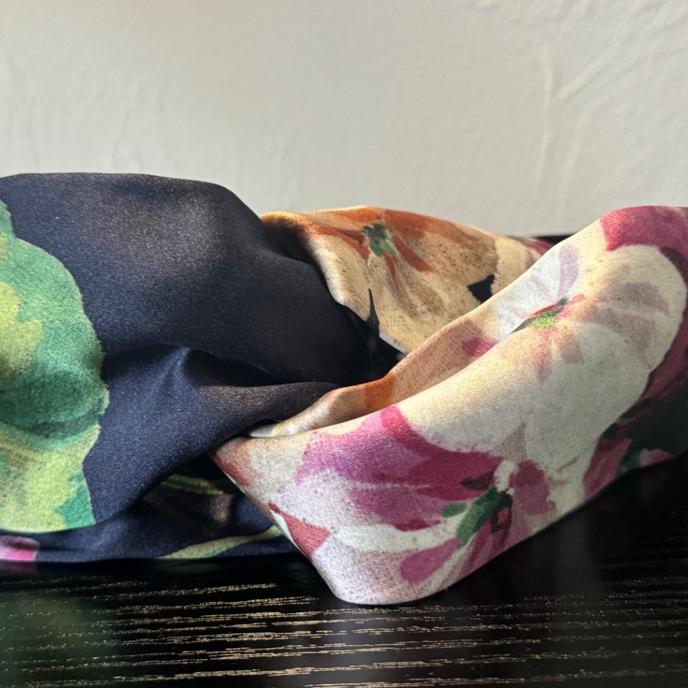 💯 Authentic 🌺 Gucci Blooms Headband - Picture 4 of 7